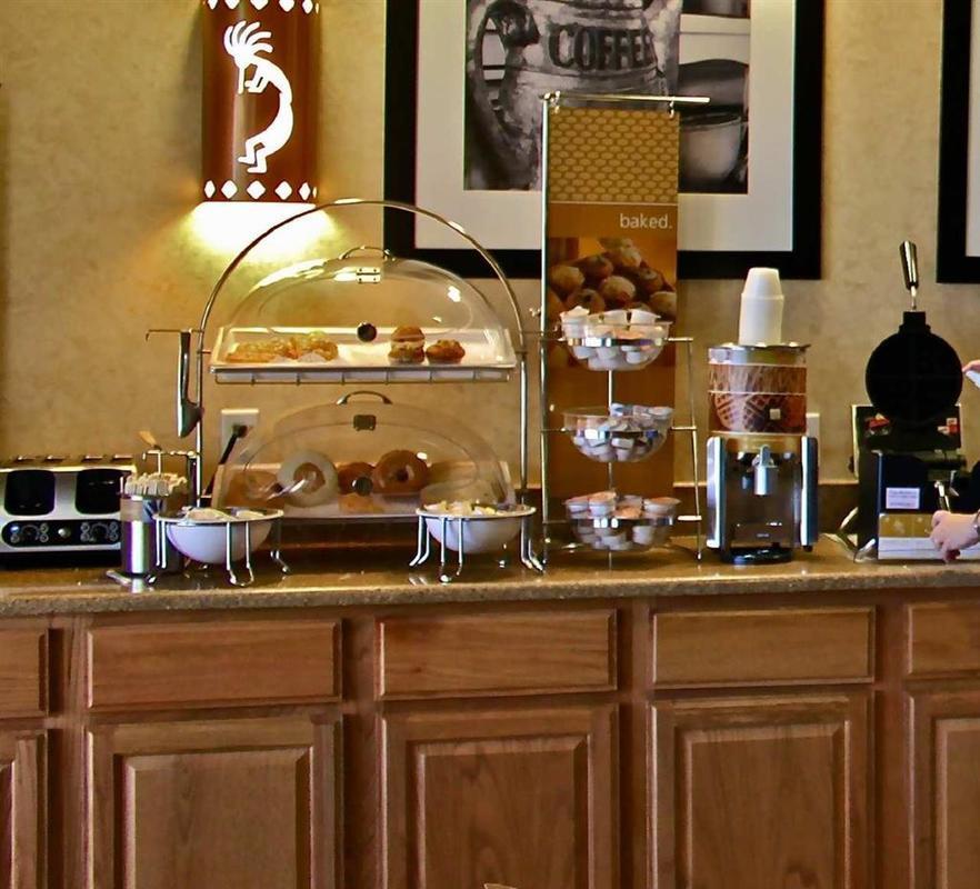 Hampton Inn Taos Restoran gambar