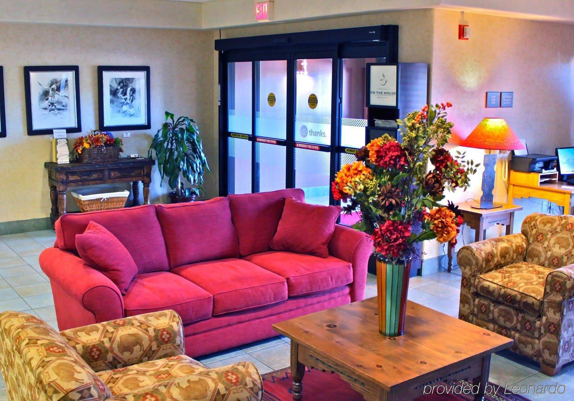 Hampton Inn Taos Dalaman gambar
